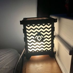 Twin peaks lamp